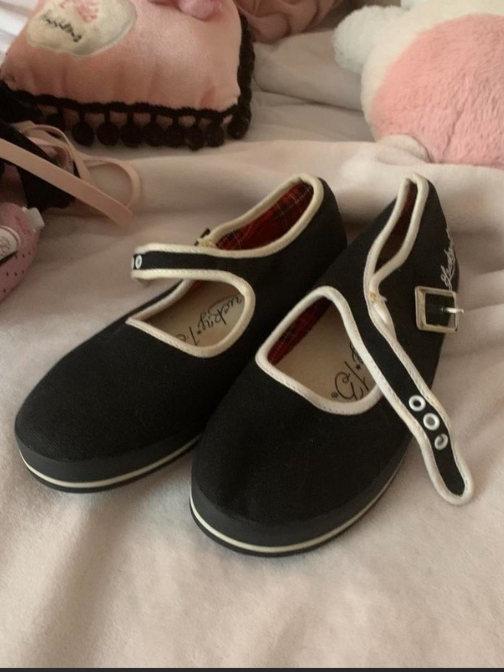 Lucky 13 Black & Pink Flats